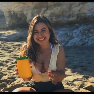 Meet your Posher, Sandra